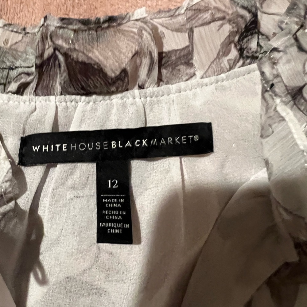 White House Black Market Floral Blouse  12 - Picture 4 of 4